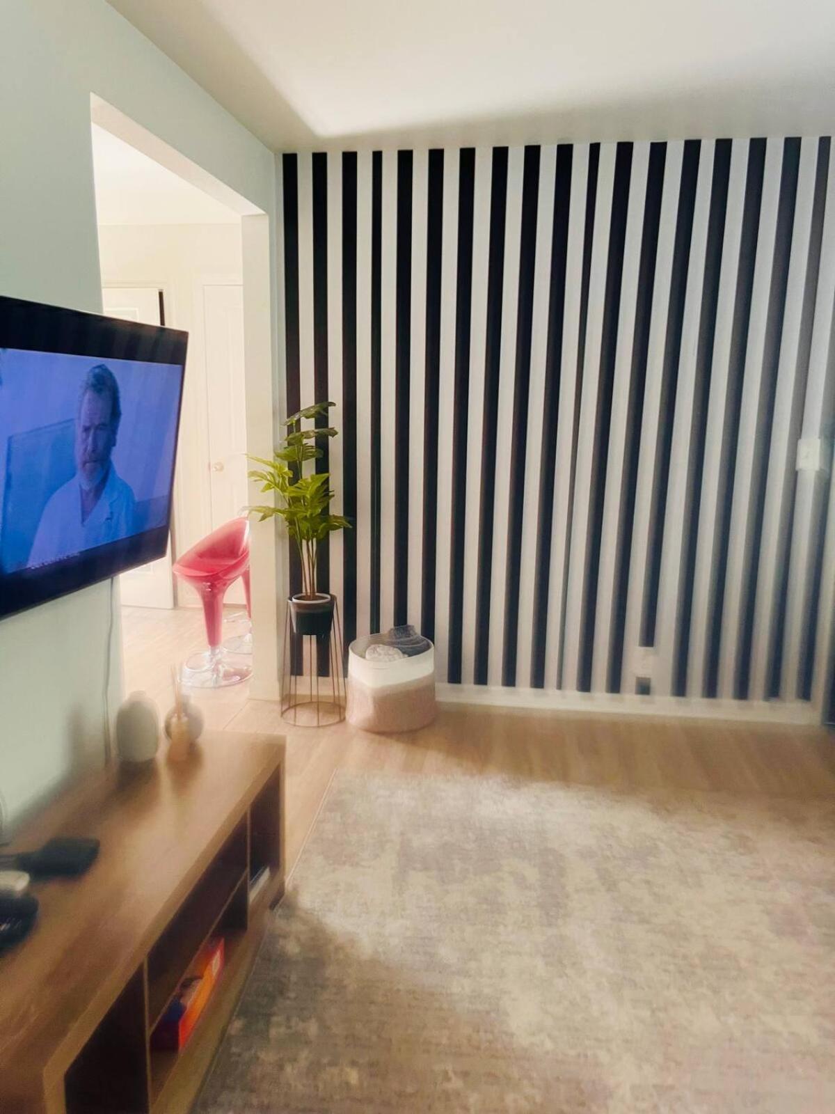 Cozy Condo, Minutes From Broadwy, Sleeps 5 Нашвил Екстериор снимка